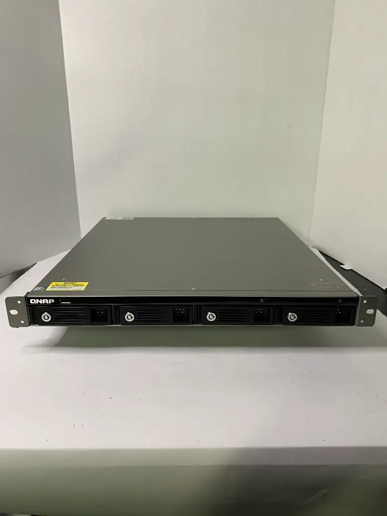 TS-469U-RP QNAP 4-BAY NAS SERVER - Fully Working with All Caddies - NO DISKS