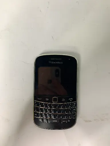[783] BlackBerry Bold 9900 | 8GB | Unlocked